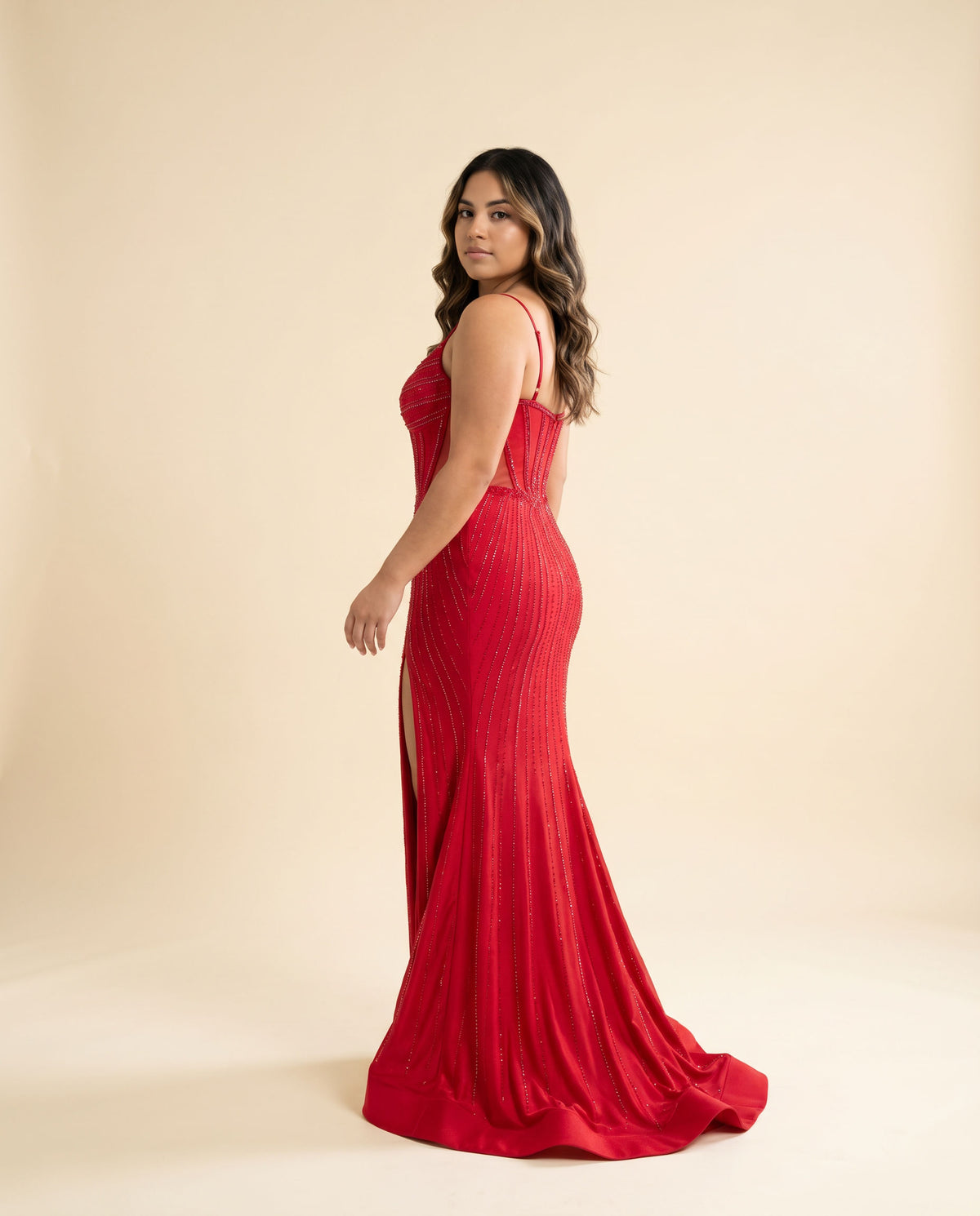 Robe Brillante Avec Fente Ruby
