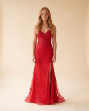 Robe Décolleté Avec Fente Rouge