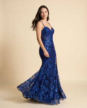Robe Brillante À Détails Marine