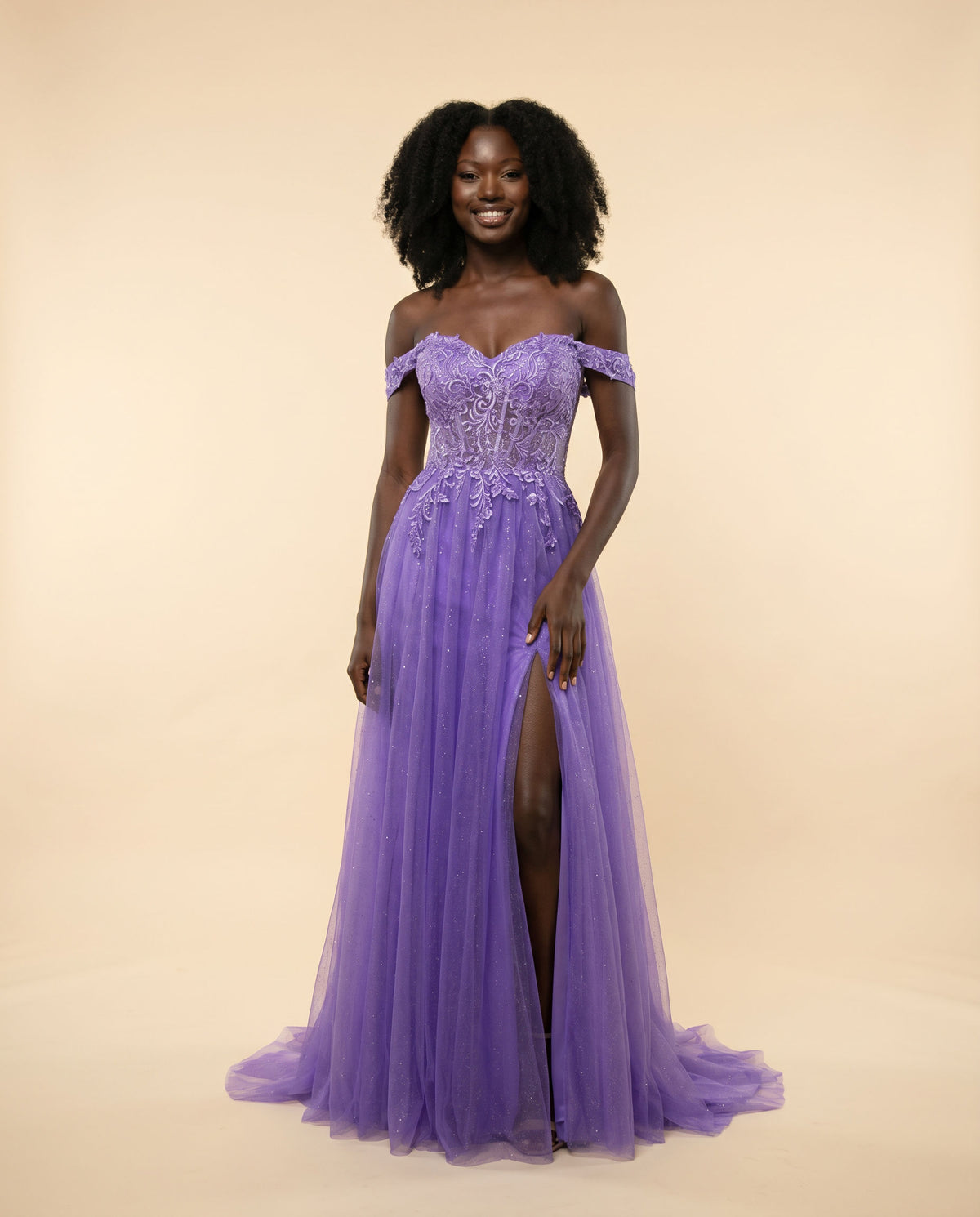 Robe Off-the-shoulder Iris