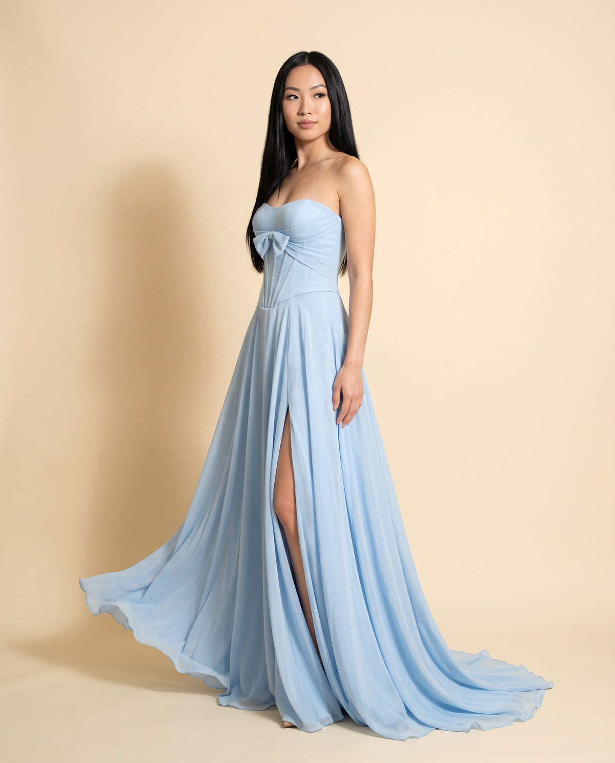 Robe Bleu Pale