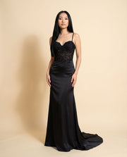 Robe En Satin Noire