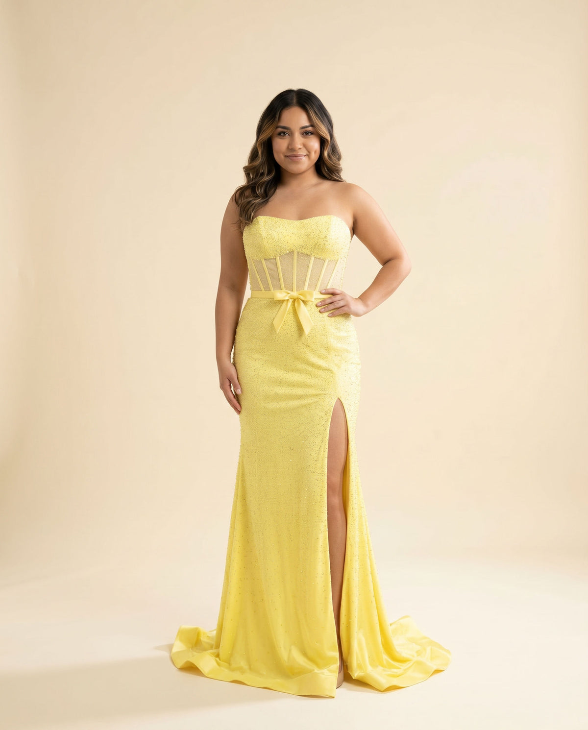 Robe brillante Jaune
