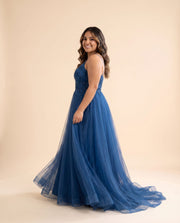Robe En Tulle Et Broderie Bleu Pâle