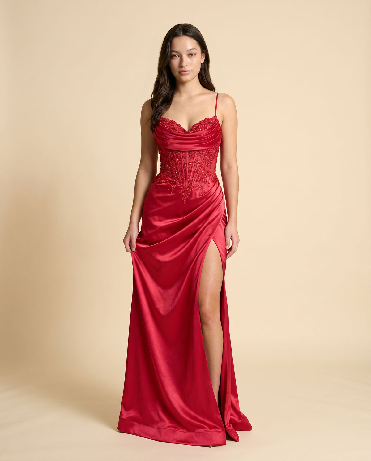 Robe Corset Et Fente Rouge
