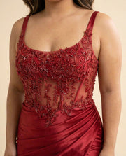 Robe Corset Rouge Profond