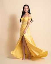 Robe Yellow