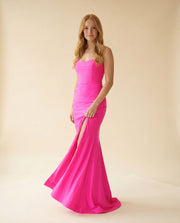 Robe Extensible Rose Néon