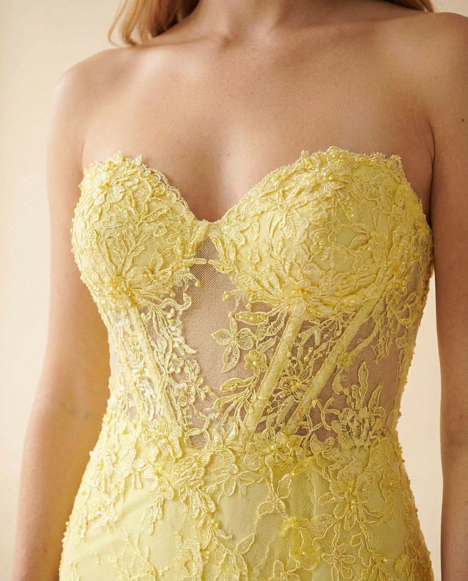 Robe Light Yellow