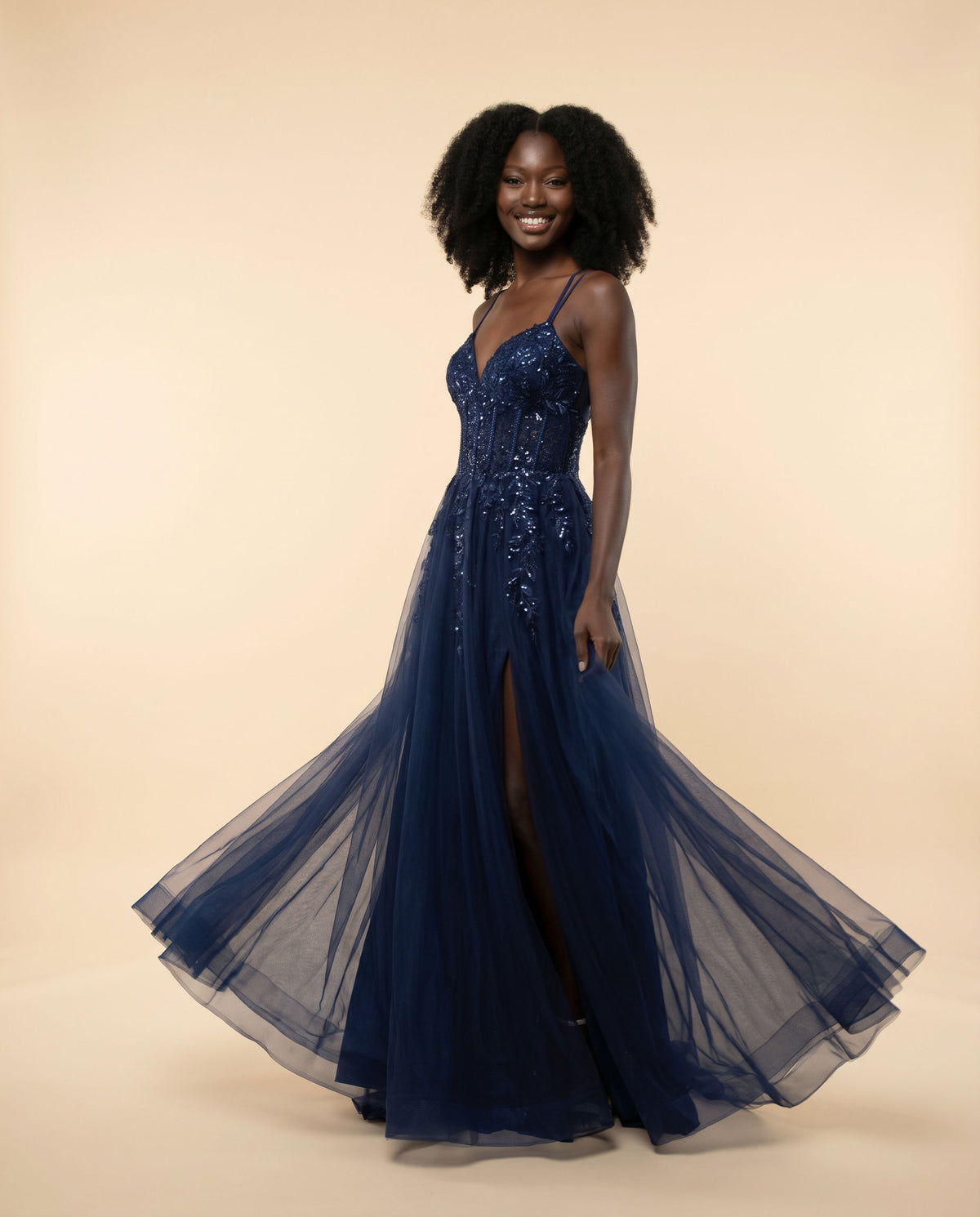 Robe Décolleté Avec Fente Marine
