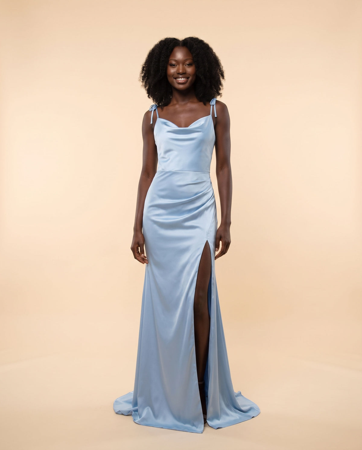 Robe Satinée Bleu Poudré
