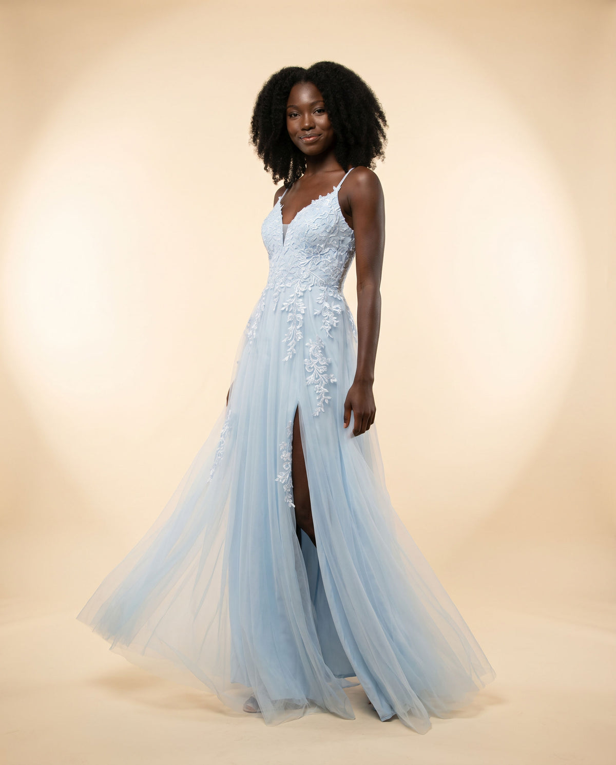 Robe Brodé Avec Fente Dove