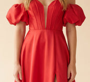 Robe Avec Fente Rouge