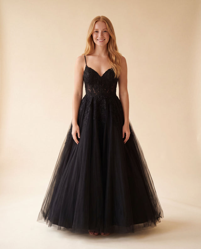 Lace Gown Black