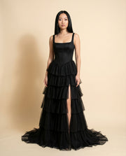 Robe à étages noire