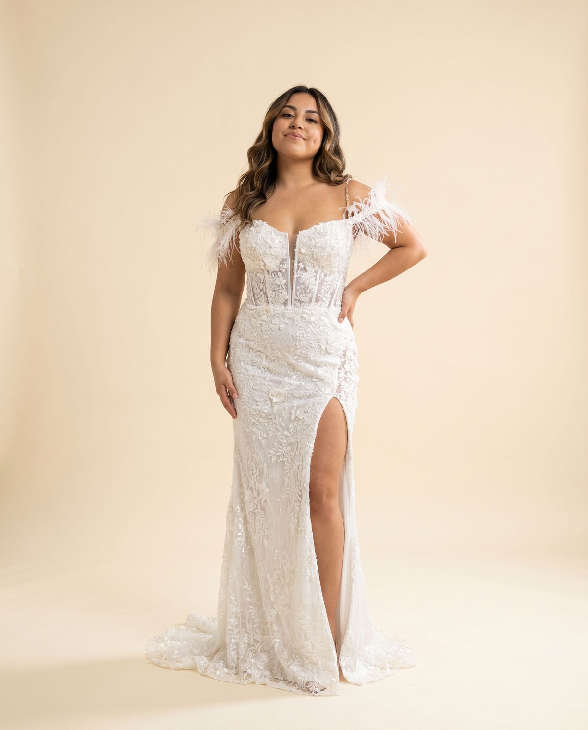 Robe À Corset Et Plumes D'autruche Rouge