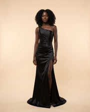 Robe Une Bretelle Avec Fente Noire