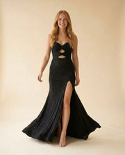 Robe Brillante Noire