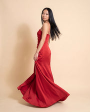 Robe Rouge En Satin