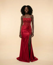 Robe Deep Red