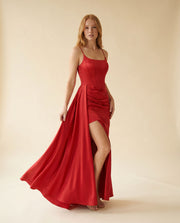Robe Satin Avec Fente Rouge