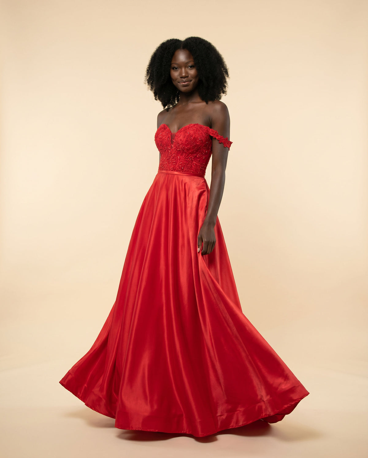 Robe Fluide En Satin Rouge