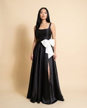 Robe princesse avec boucle Noire