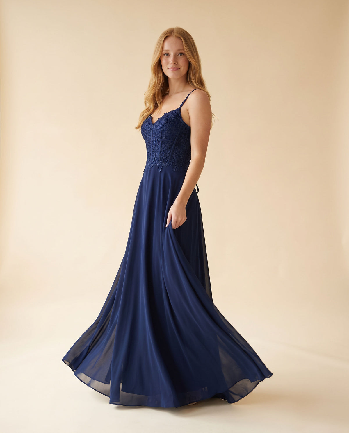 Robe Corset Et Jupe Fluide Marine