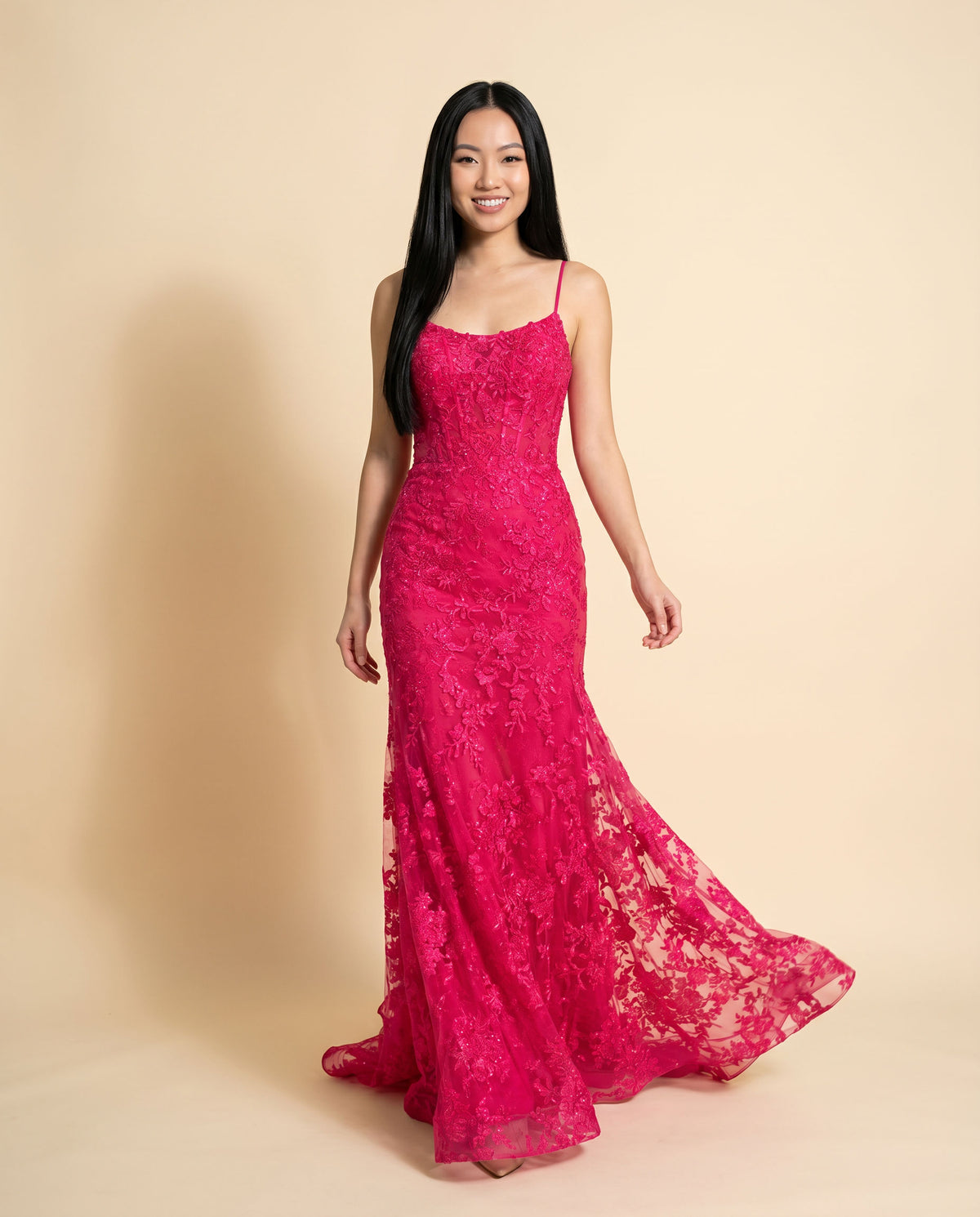 Robe En Dentelle Ajustée Magenta