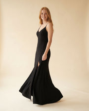 Robe Ajustée Avec Dos Lacé Noire