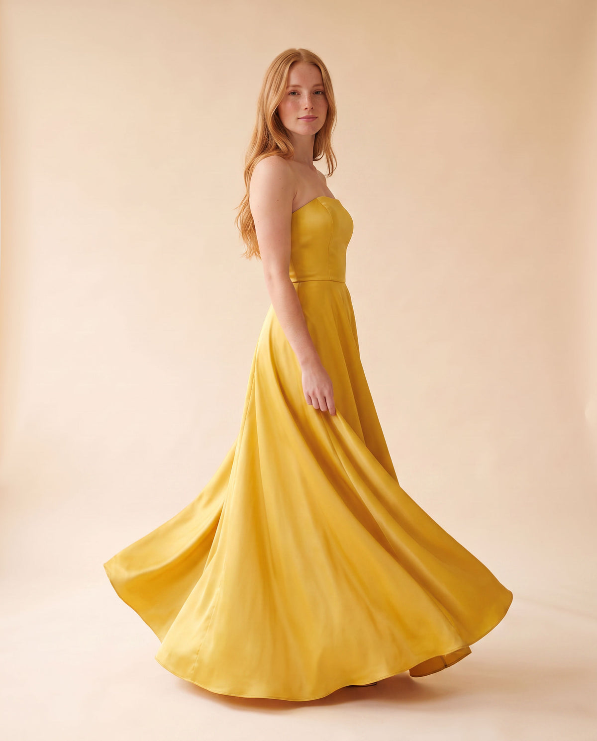 Robe Bustier En Satin Jaune