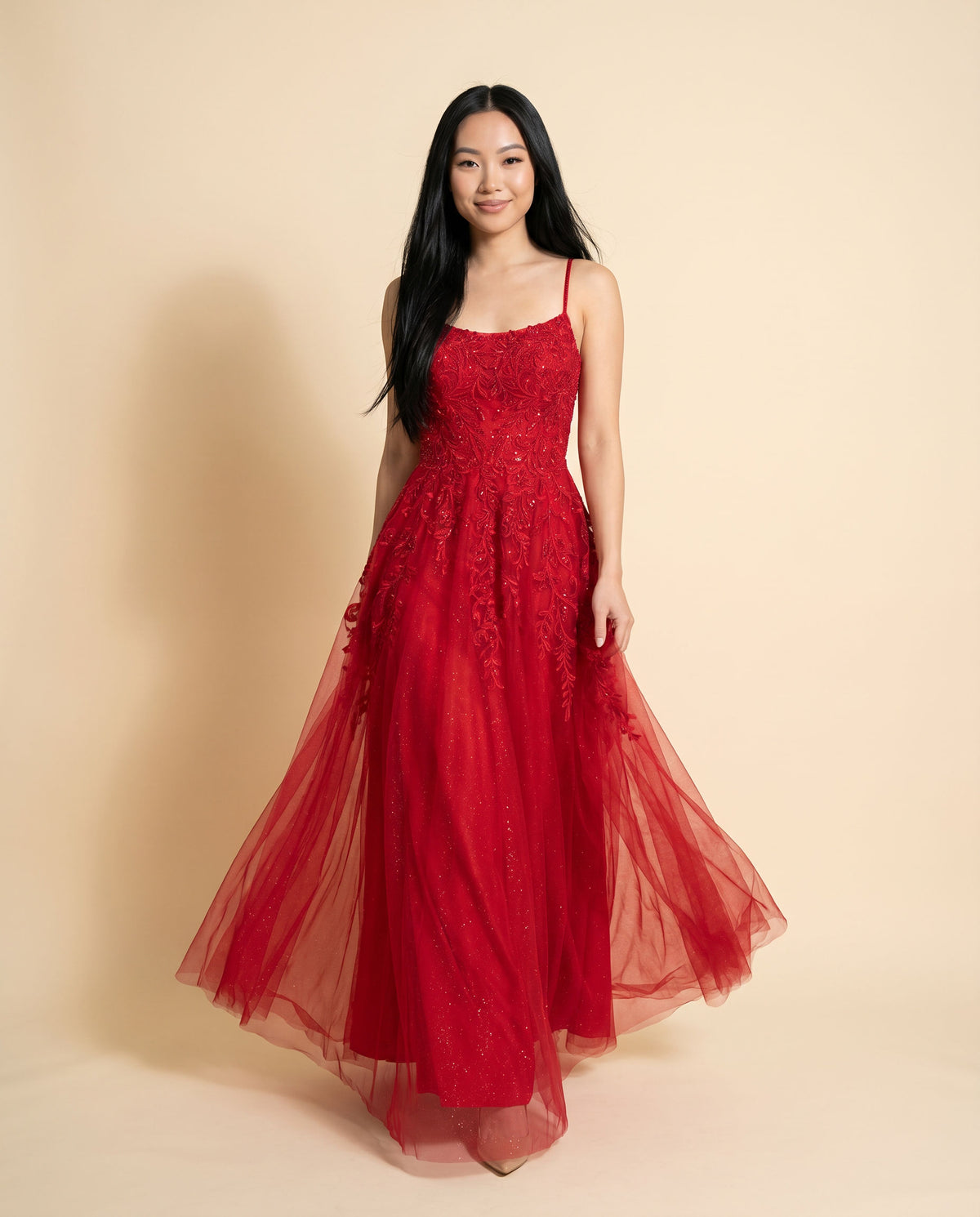 Robe Décolleté Et Dos Lacé Rouge