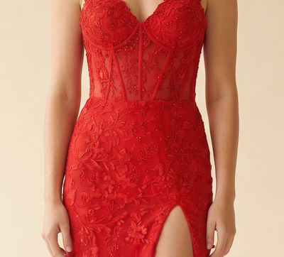 Robe Corset En Broderie Rouge