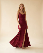 Robe Ajustée Simple Bourgogne