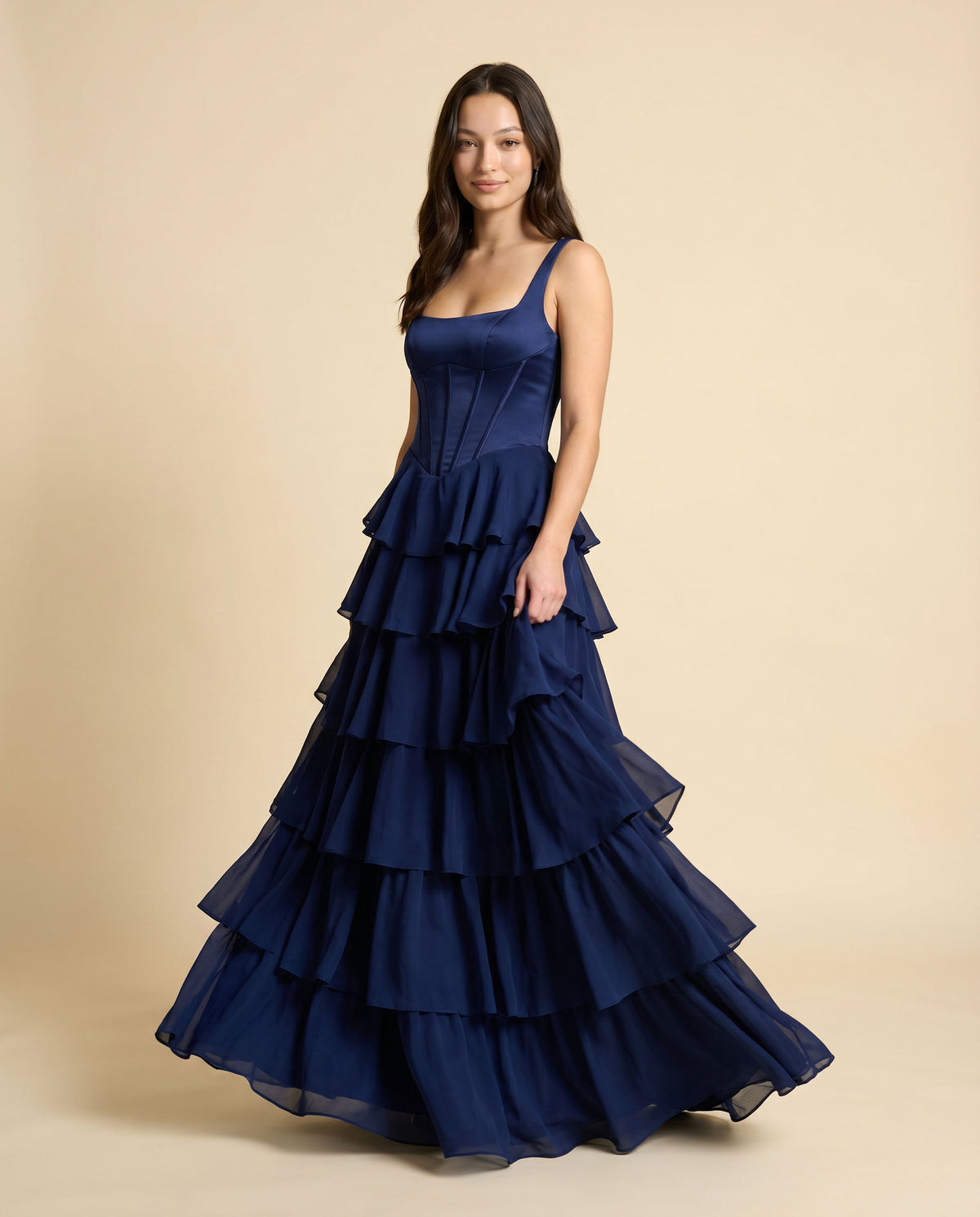 Robe à étages marine
