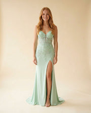 Robe Pale Mint