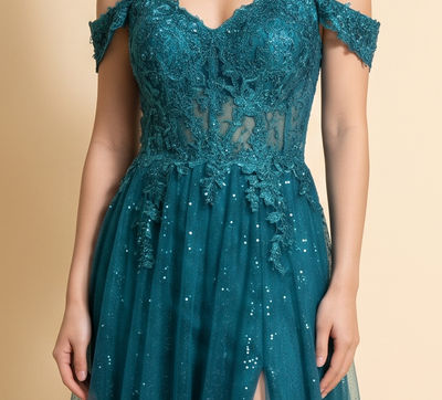 Robe Off-the-shoulder Teal
