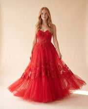 Robe à Étages Rouge