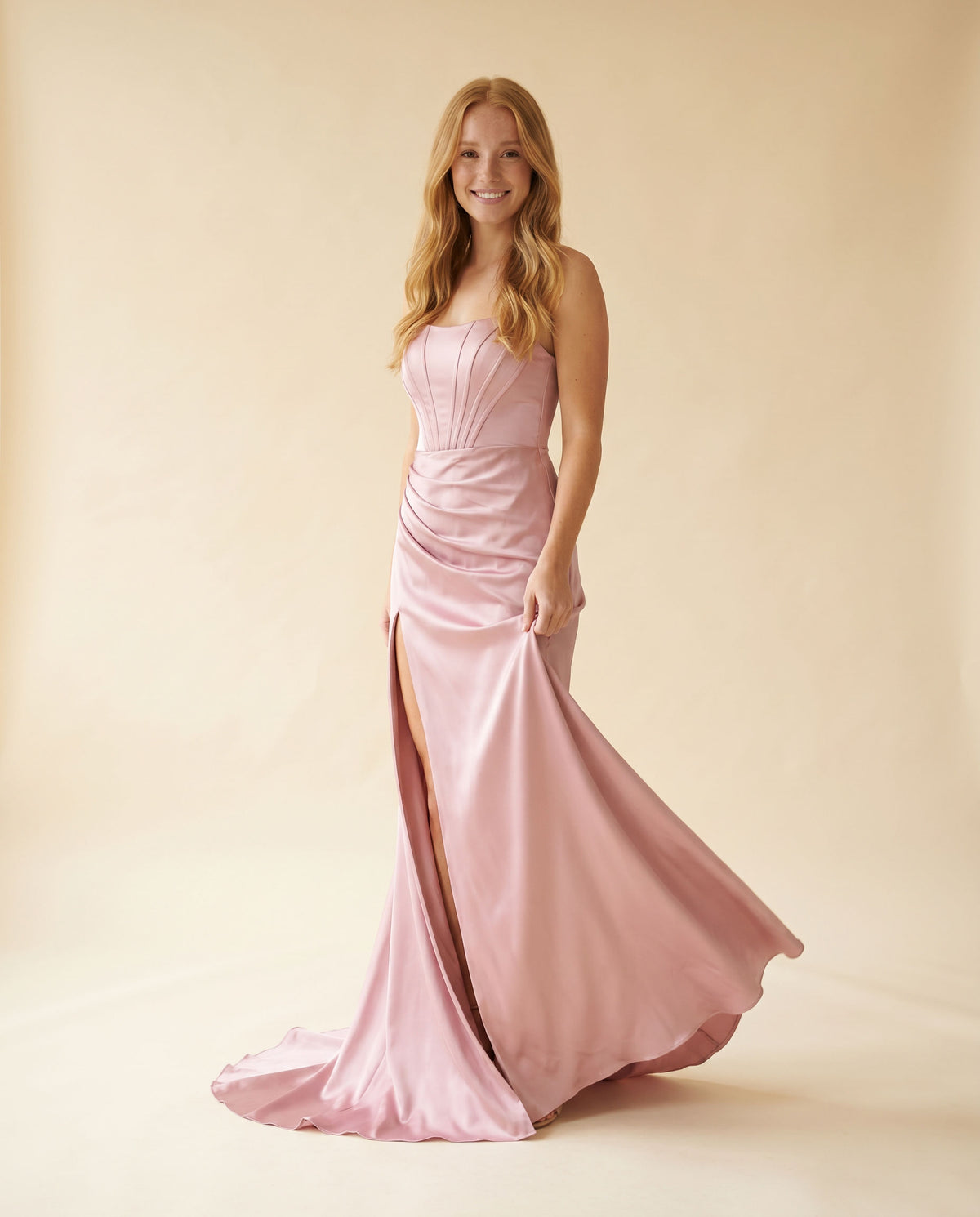 Robe Corset En Satin Rose