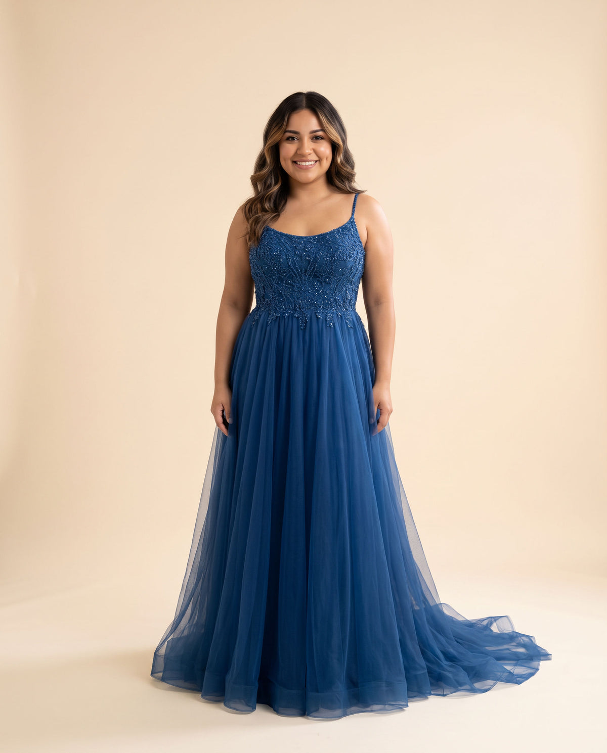 Robe En Tulle Et Broderie Bleu Pâle