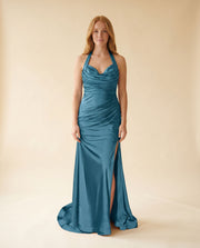 Robe Satinée Avec Fente Bleu Lac