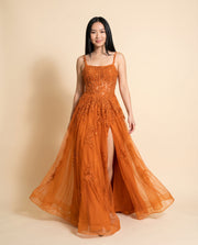 Robe Brodée Avec Fente Orange