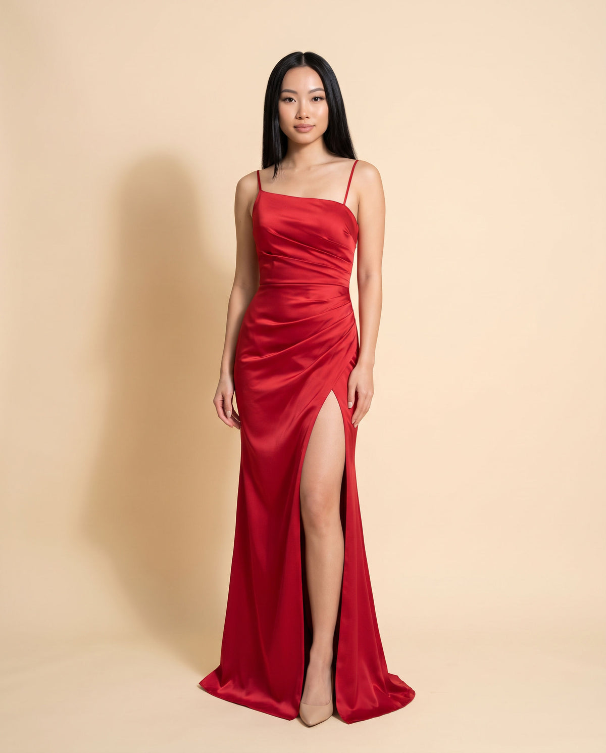 Robe Rouge En Satin