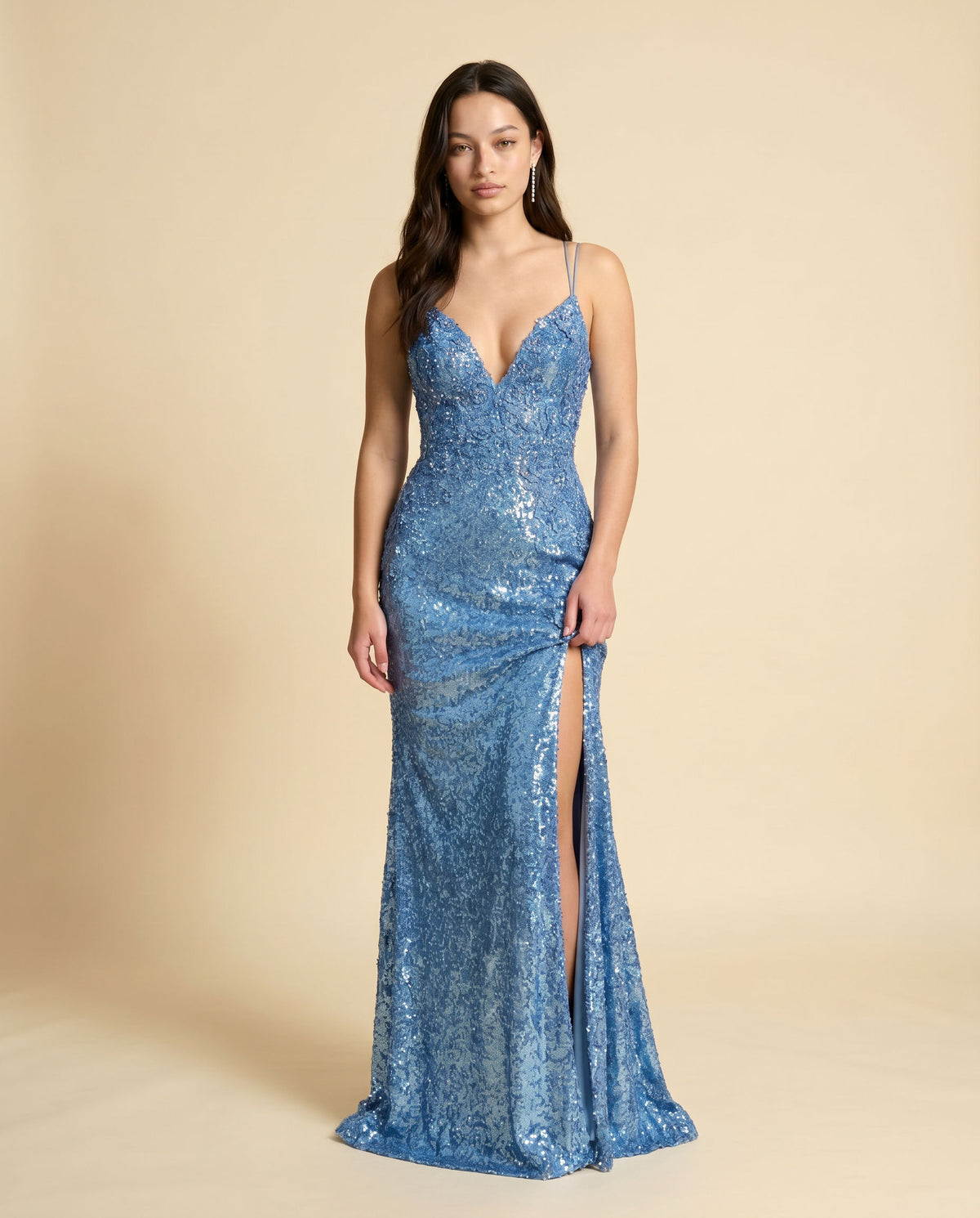 Robe À Paillettes Avec Fente Rouge