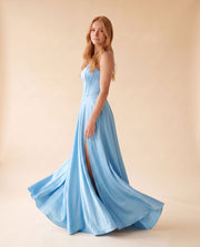 Robe En Satin Bleu Poudre