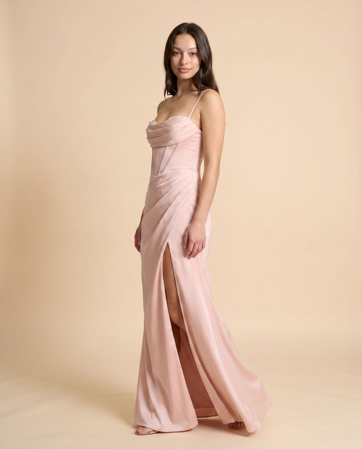 Robe Avec Fente Rose Pâle