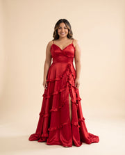 Robe En Satin À Volant Rouge