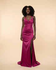 Robe Satinée Avec Fente Magenta