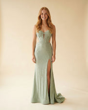 Robe Brillante Avec Fente Sauge