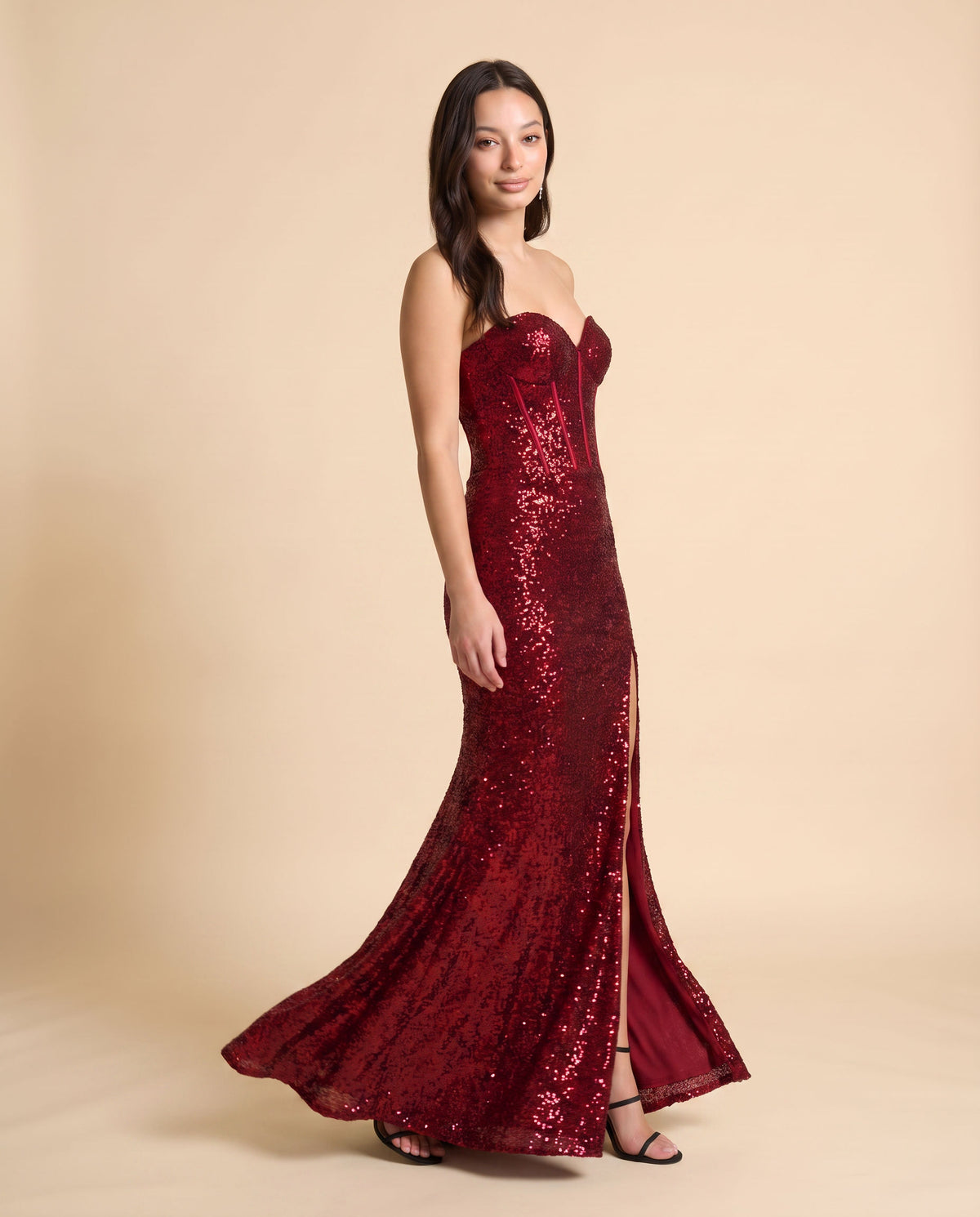 Robe Rouge Brillante